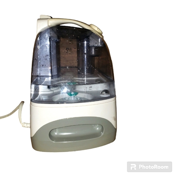 Walgreens Brand 1.3 Gal. Cool Mist Ultrasonic Humidifier With Night light - Picture 3 of 13